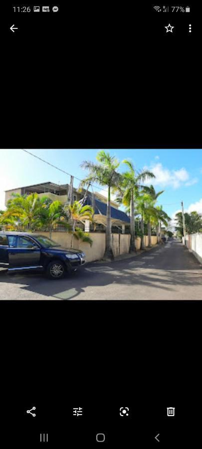 Oasis Tropical Aparthotel Pereybere Beach Exterior foto