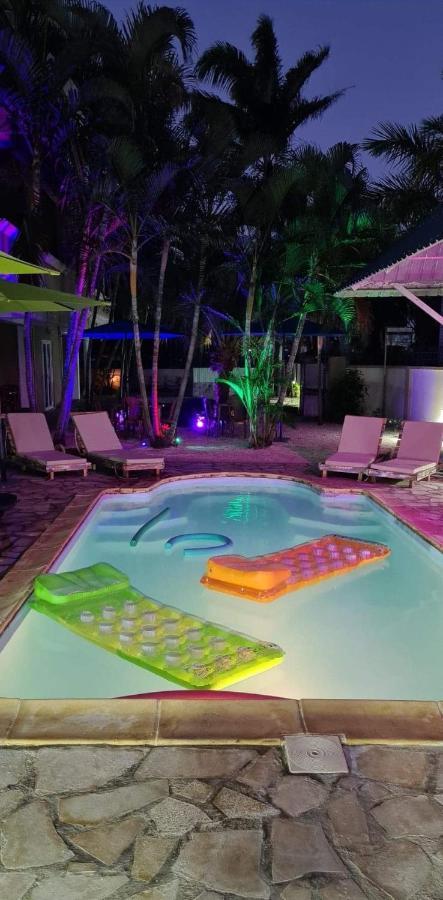 Oasis Tropical Aparthotel Pereybere Beach Exterior foto